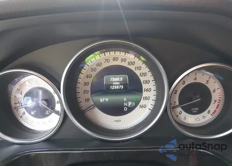 2014 Mercedes-Benz E 350 z USA, uszkodzony, nr VIN WDDHF5KB8EA812344